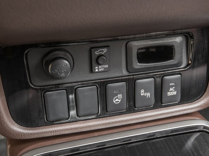 Mitsubishi Outlander Phev 2019