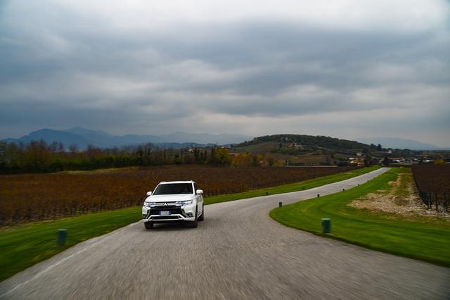 Mitsubishi Outlander Phev 2019