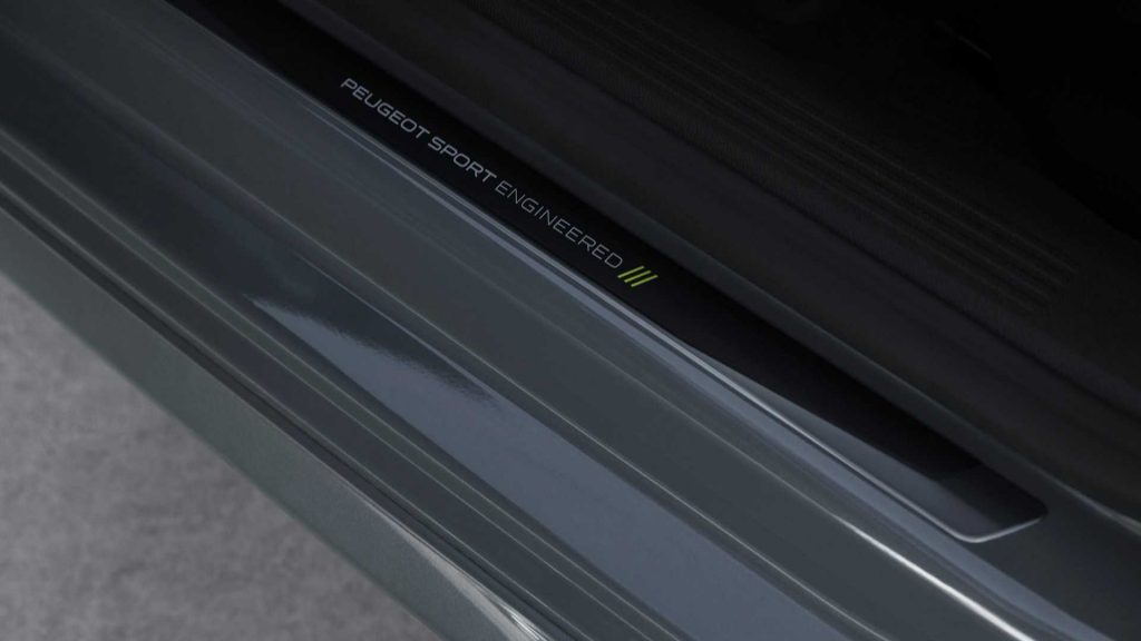 Puegeot 508 Sport Engineered ibrida