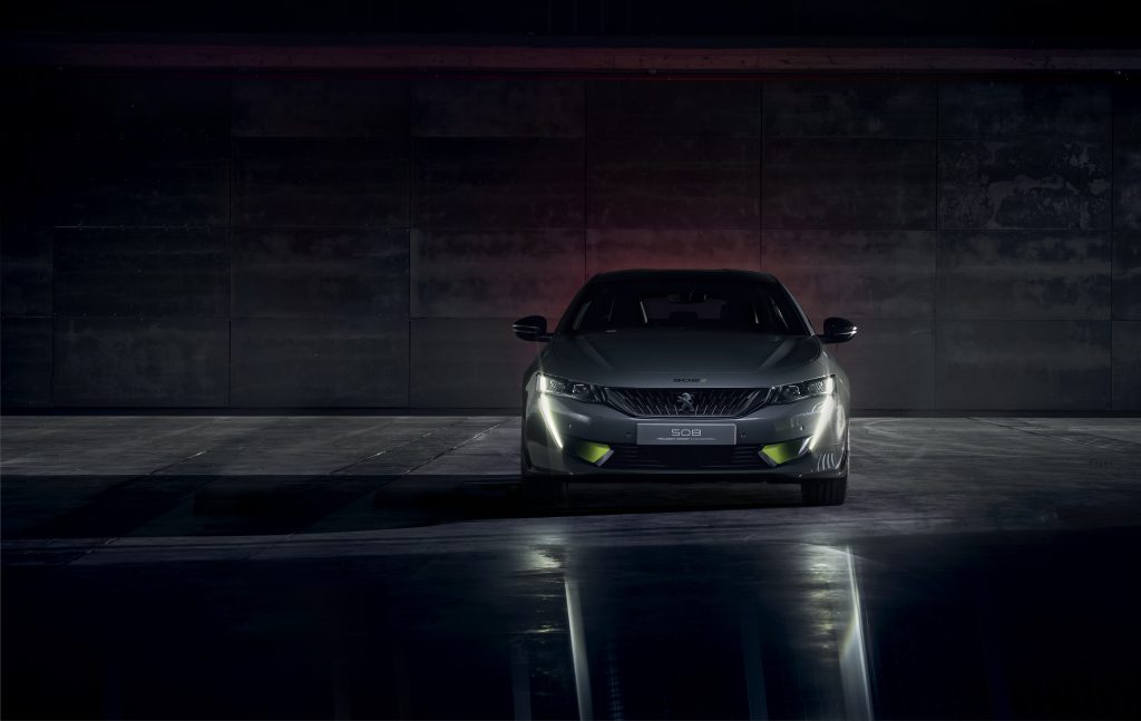 Puegeot 508 Sport Engineered ibrida