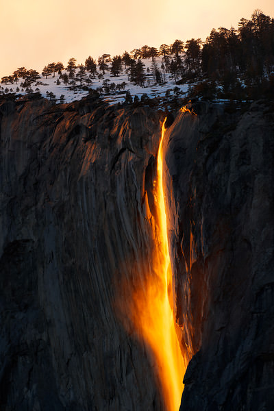 cascate di fuoco california