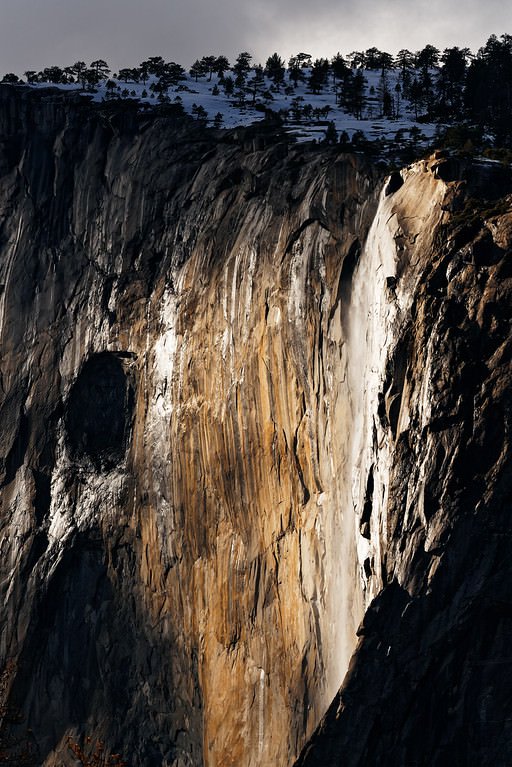 cascate di fuoco california