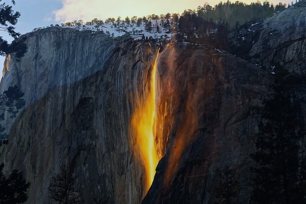 cascate di fuoco california