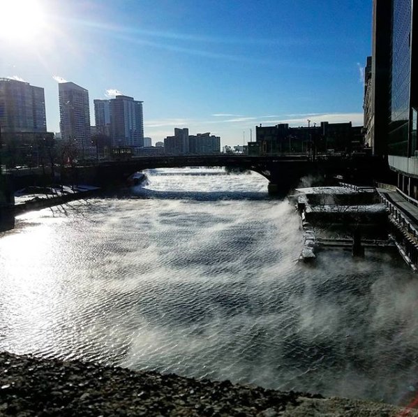 fiume chicago gelo usa