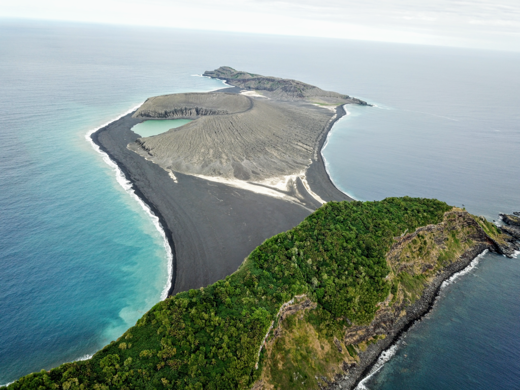 isola Hunga Tonga-Hunga Ha’apai