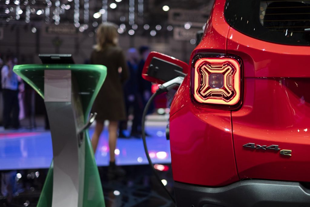 Fca jeep hibrid plug in