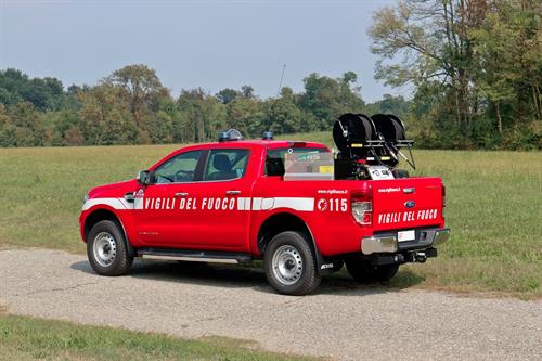 Corpo Nazionale Vigili del Fuoco pick-up FORD Ranger (1)