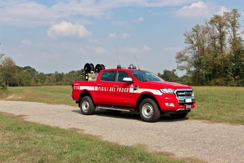 Corpo Nazionale Vigili del Fuoco pick-up FORD Ranger (1)