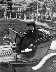 Dorothy Levitt