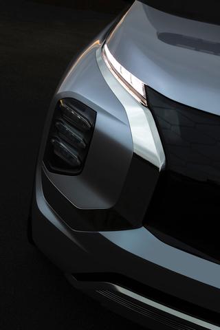 MITSUBISHI ENGELBERG TOURER