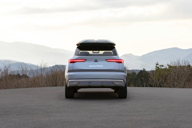 MITSUBISHI ENGELBERG TOURER