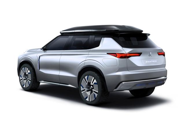 MITSUBISHI ENGELBERG TOURER