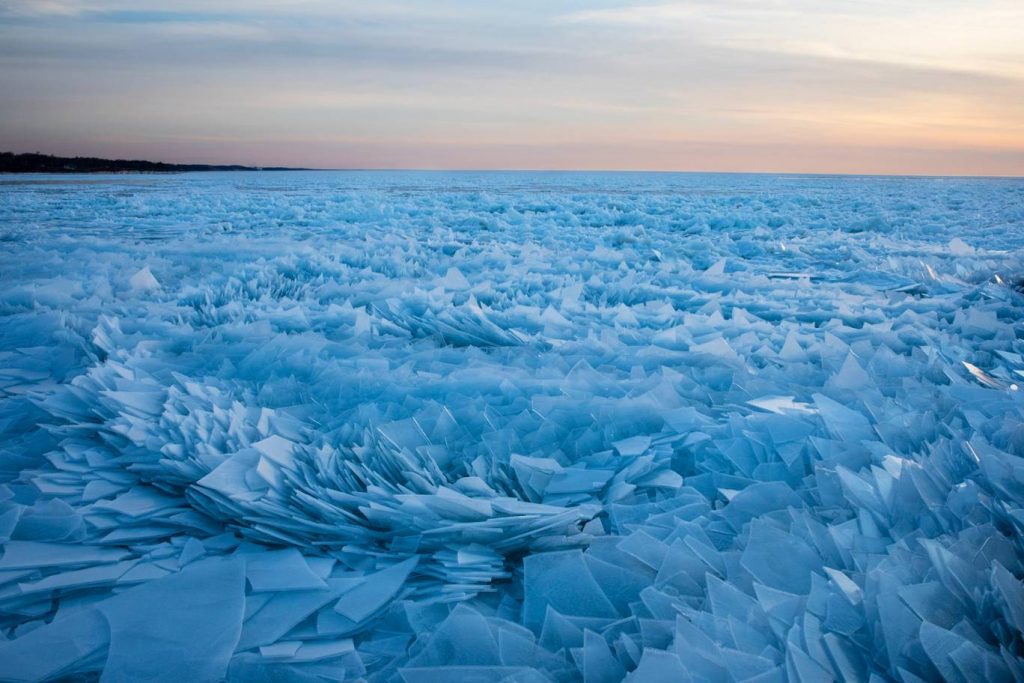 ghiaccio lago michigan