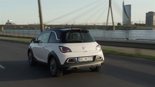 opel adam rocks