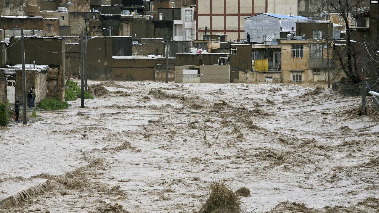 alluvione iran