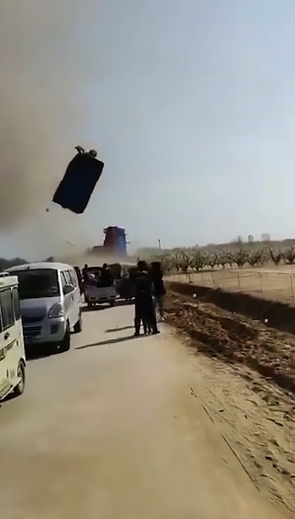 dust devil cina