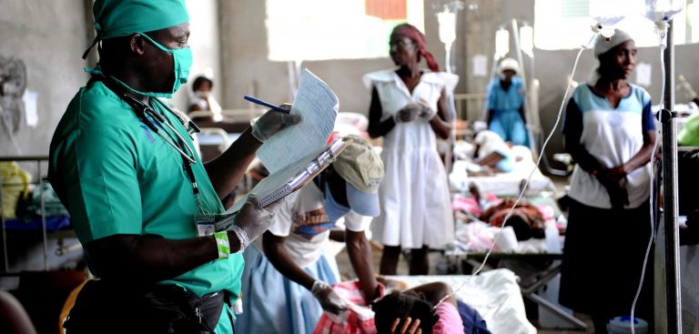 mozambico-africa-colera-medico-ospedale