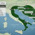 Meteo, FOCUS sul maltempo del weekend: temporali, forti venti, pioggia e rischio alluvioni lampo tra Italia e Balcani [MAPPE]