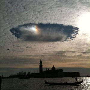 fallstreak hole venezia