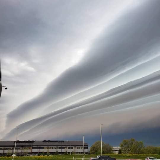 shelf cloud