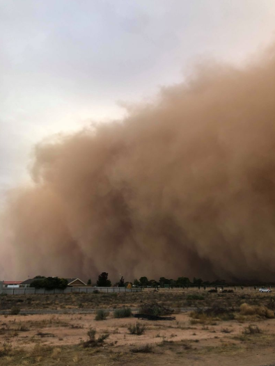tempesta sabbia australia