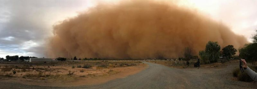 tempesta sabbia australia