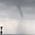 Maltempo, forti temporali in Sicilia: spettacolare “funnel cloud” a Capo d’Orlando [FOTO]