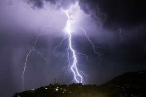 Haiti, immagini spettacolari del temporale a Port-au-Prince