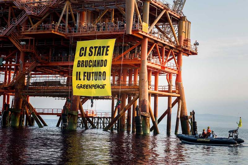 Rainbow Warrior Greenpeace