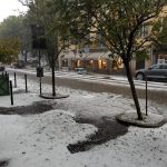 Maltempo, violentissimo nubifragio a Torino: città imbiancata dalla grandine, 72mm di pioggia, gravi danni e freddo improvviso [FOTO e VIDEO]