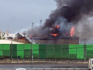Mosca, grande incendio in una centrale elettrica