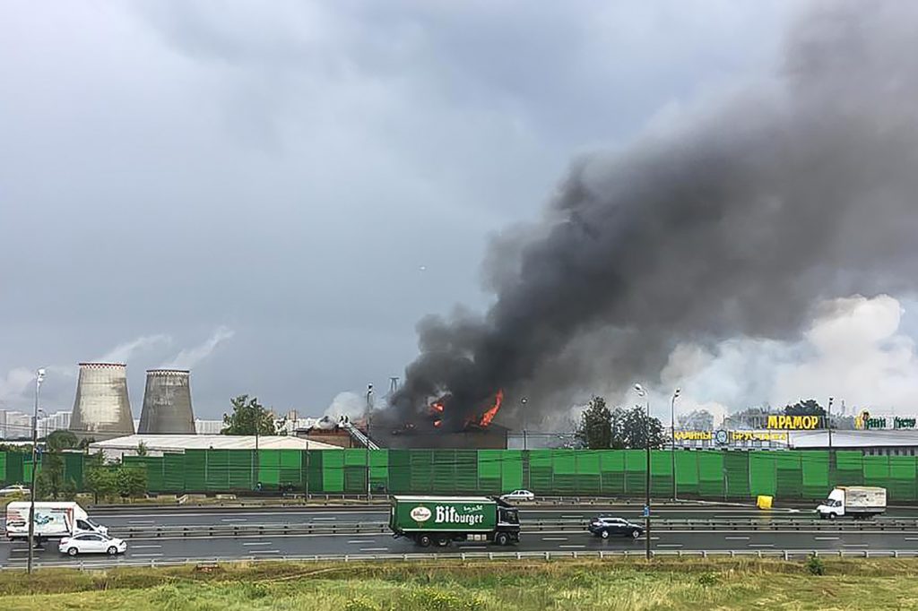 Mosca, grande incendio in una centrale elettrica