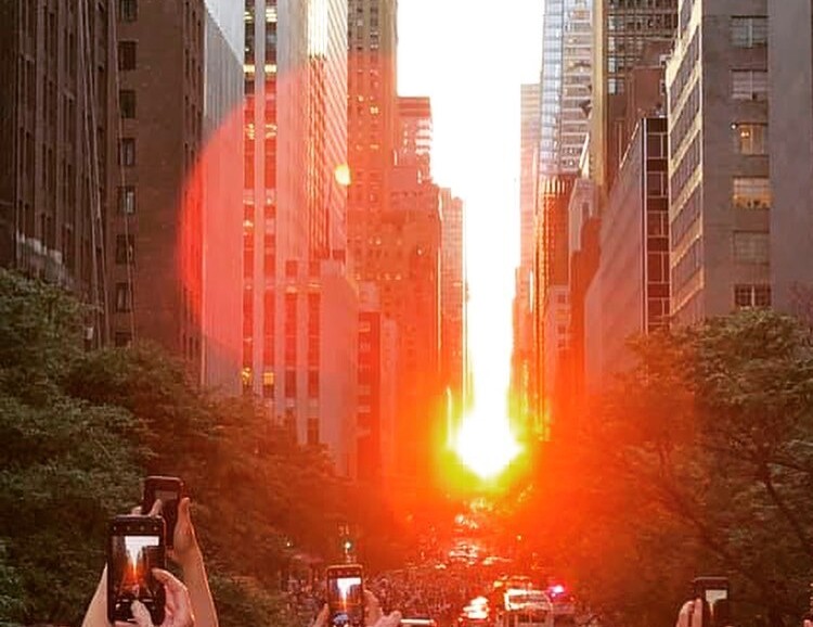 manhattanhenge
