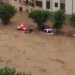 Alluvioni nel nord della Spagna: uomo trascinato via dalla furia dell’acqua, FOTO e VIDEO shock
