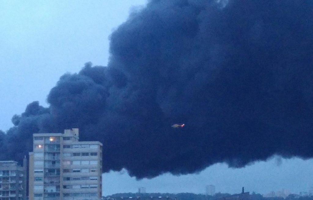 Francia, incendio stabilimento chimico Rouen