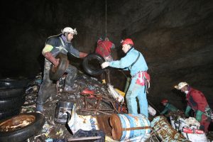 puliamo il buio