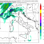 Allerta Meteo, weekend di scirocco sull’Italia: forte maltempo e tornado al Nord, caldo anomalo ovunque