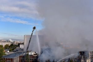francia incendio lione
