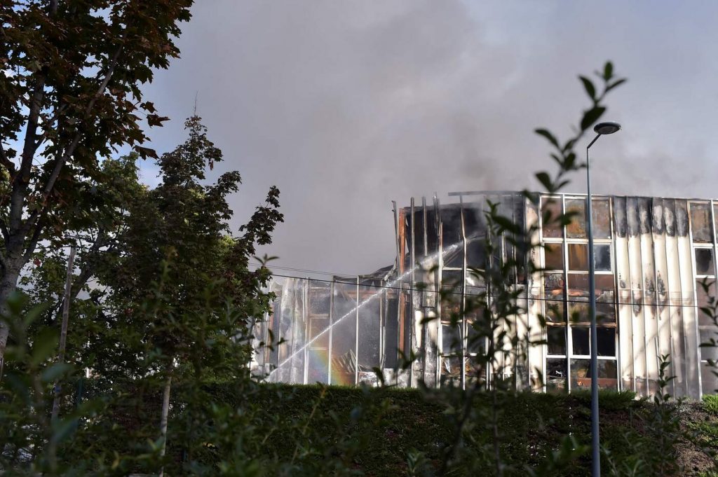 francia incendio lione