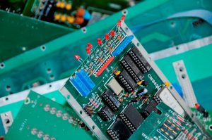 scheda elettronica raee rifiuti