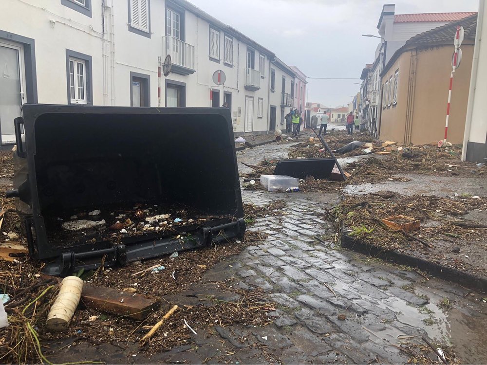 uragano lorenzo danni azzorre 2 ottobre 2019