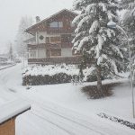 Freddo e Maltempo, sulle Alpi la prima neve della stagione: scenario da fiaba [FOTO e VIDEO]