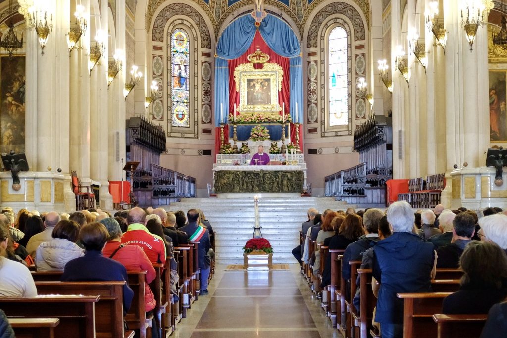 Funerale Tralongo direttore Parco Aspromonte