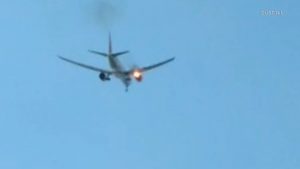 fiamme aereo