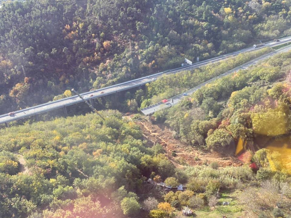 maltempo liguria frana viadotto a6 torino savona
