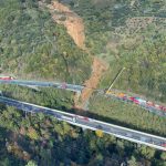 Maltempo, il viadotto dell’A6 Torino Savona non è crollato: l’ha travolto una frana enorme [FOTO e VIDEO SHOCK]