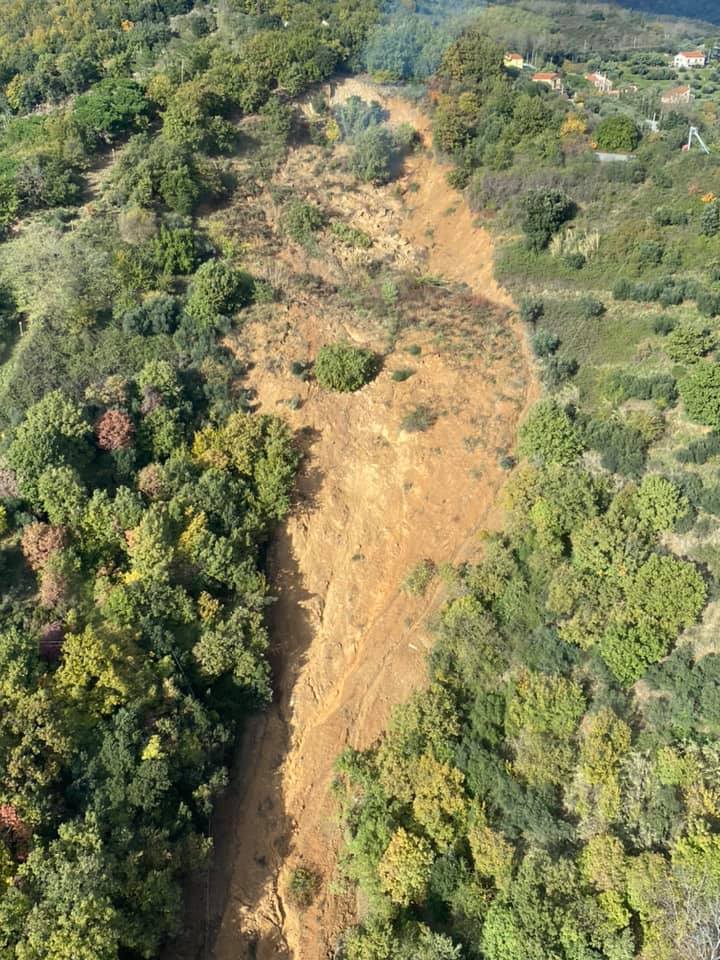 maltempo liguria frana viadotto a6 torino savona