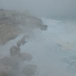 Allerta Meteo, il Ciclone Mediterraneo sta risalendo l’Italia: altre 24 ore di forte maltempo, è come un Uragano di 2ª Categoria