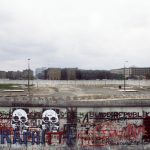 Accadde oggi: 30 anni La caduta del Muro di Berlino, i fatti e le casualità di una storia che cambiò il mondo [FOTO]