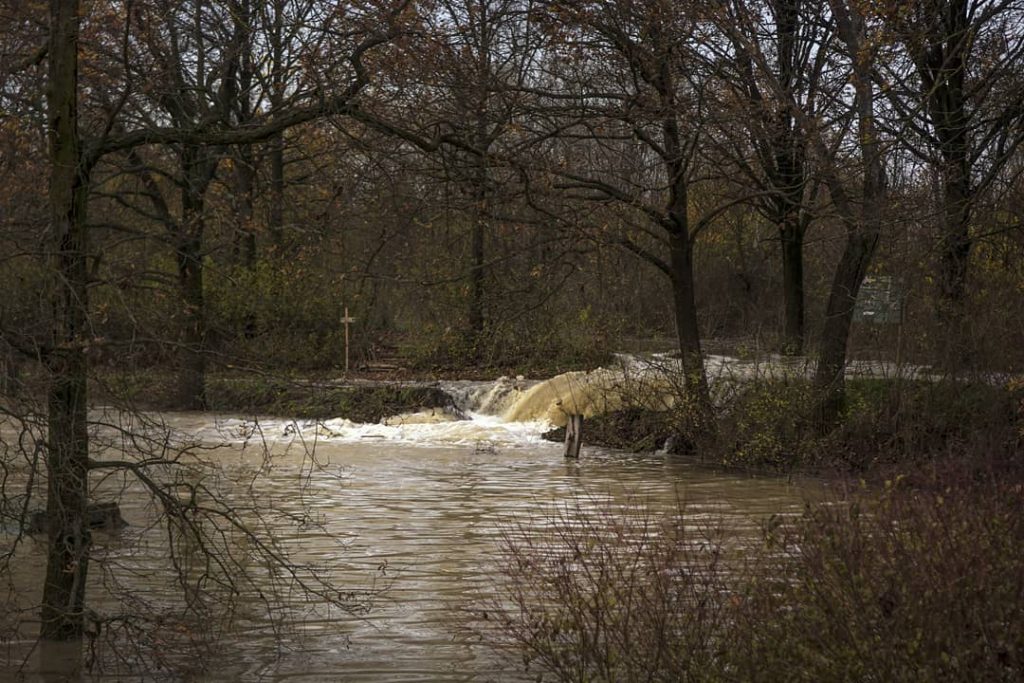 fiume po piena 27 novembre 2019